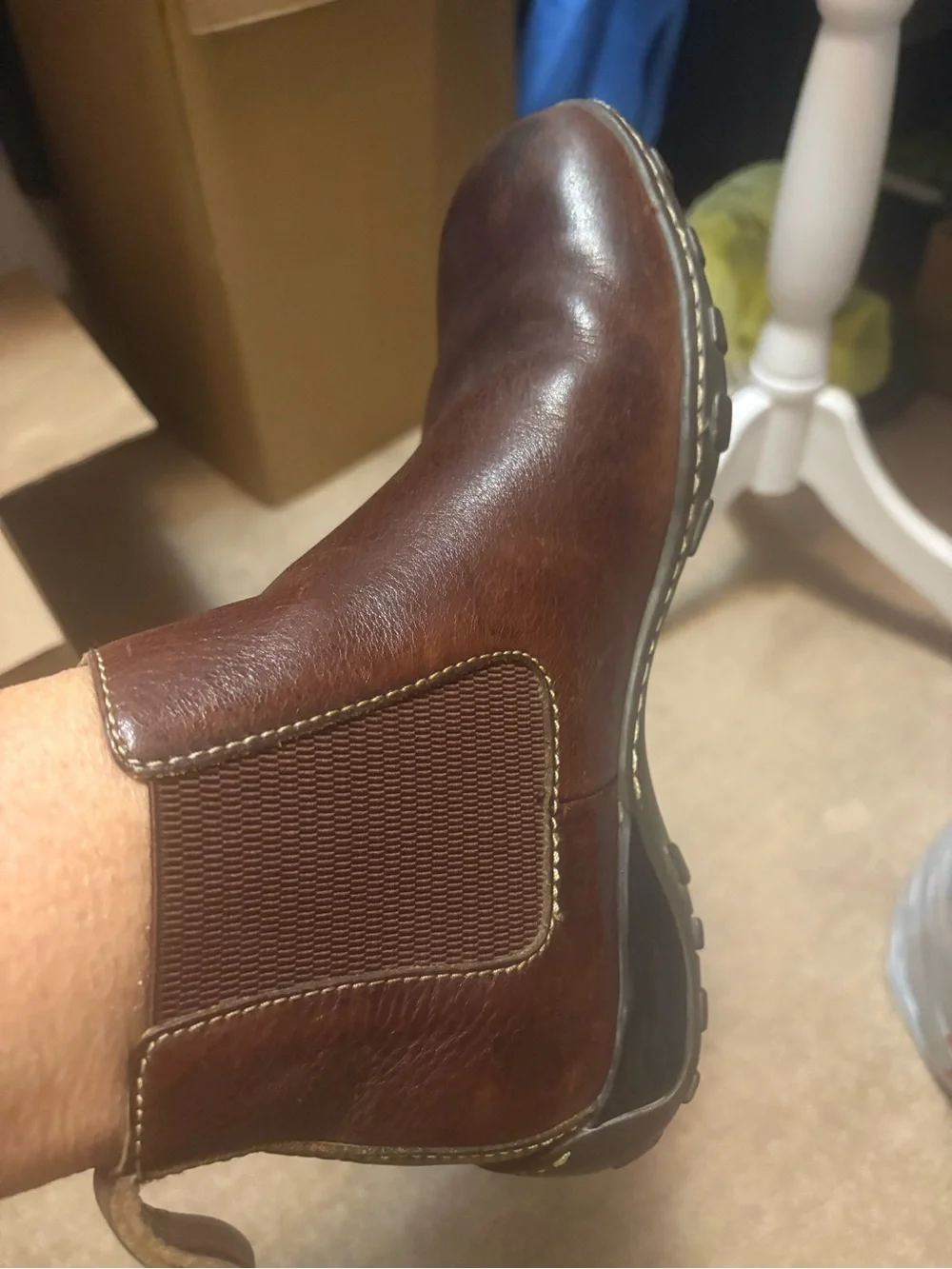 Born Men's Dark Brown Leather Chukka Boots